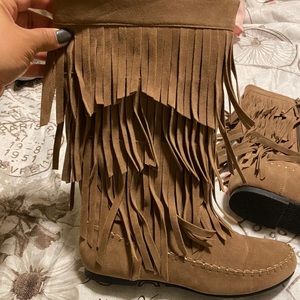 Boots. Never worn. New with box